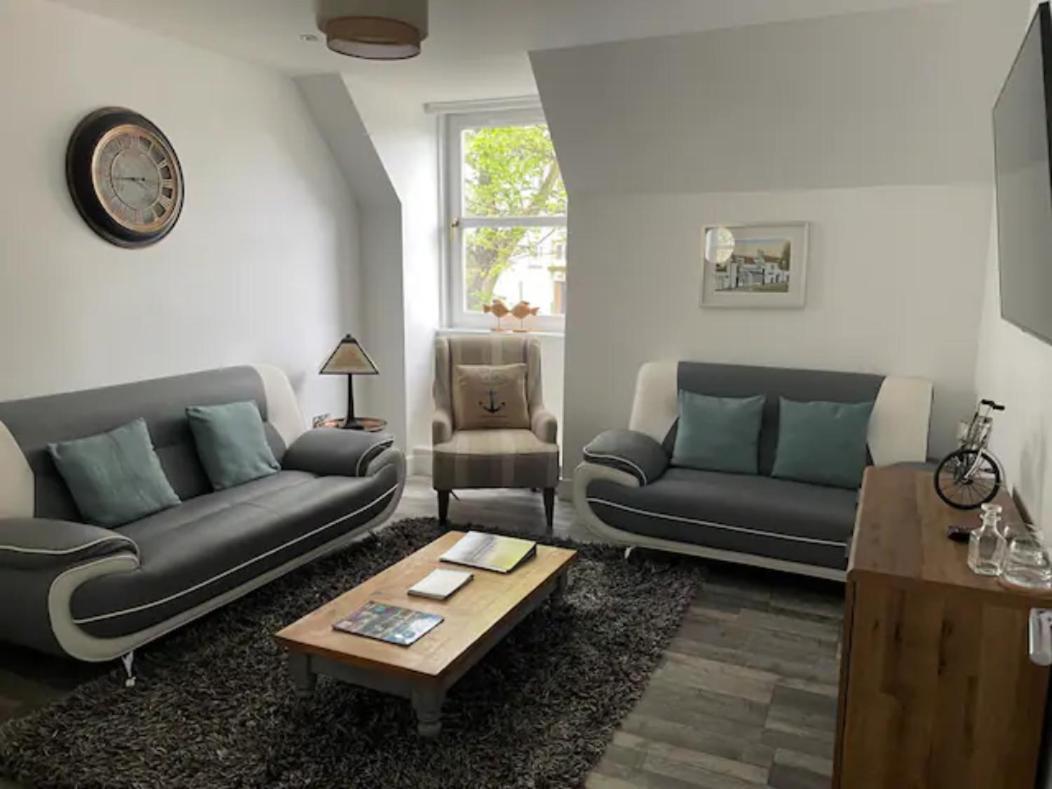 The Holiday Hoose Kinghorn Esterno foto